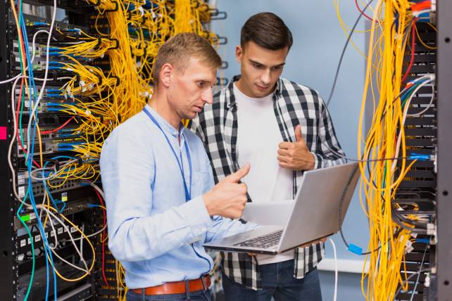 netweb technologies share price